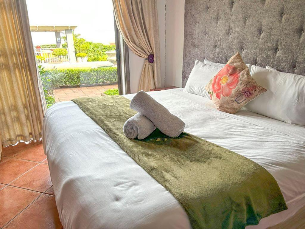 Royal Guesthouse Мтунзини Номер фото